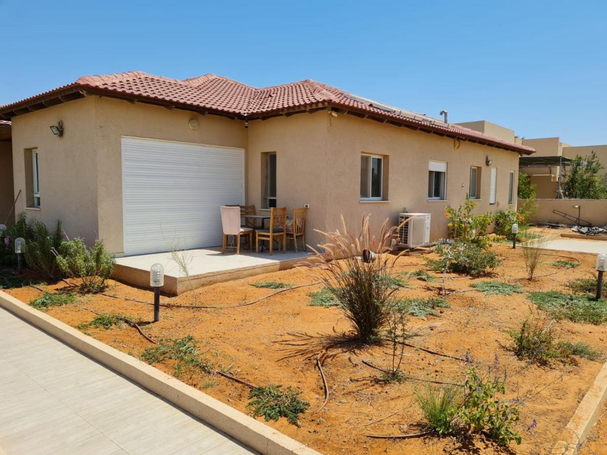 אילן ו אילנית בתי אירוח ביישוב אשלים Villa ภายนอก รูปภาพ